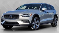 2025 Volvo V60 Cross Country B5 Plus
