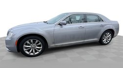 2016 Chrysler 300 Limited