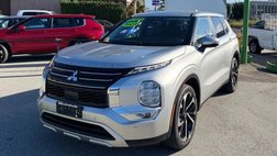 2023 Mitsubishi Outlander SE Special Edition