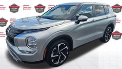 2023 Mitsubishi Outlander SE Special Edition