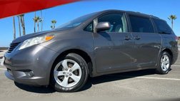2014 Toyota Sienna LE
