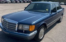 1990 Mercedes-Benz 300-Class 300 SE