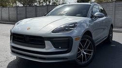 2025 Porsche Macan T
