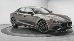 2022 Maserati Ghibli Modena Q4