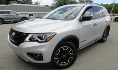 2020 Nissan Pathfinder SV