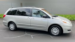 2004 Toyota Sienna LE
