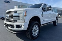 2017 Ford Super Duty F-250 Platinum