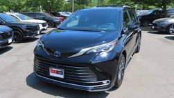 2025 Toyota Sienna Platinum 7-Passenger