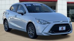 2020 Toyota Yaris LE