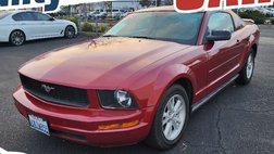 2005 Ford Mustang V6 Deluxe