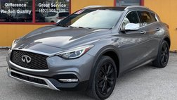 2017 Infiniti QX30 Premium