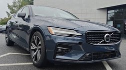 2024 Volvo S60 B5 Core Dark Theme
