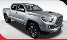 2022 Toyota Tacoma TRD Sport