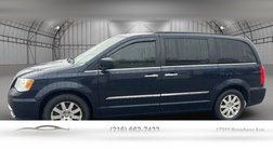 2016 Chrysler Town and Country Touring