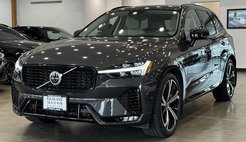 2023 Volvo XC60 B6 Ultimate Dark Theme
