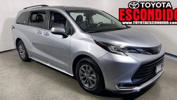 2023 Toyota Sienna XLE