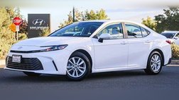 2025 Toyota Camry LE FWD