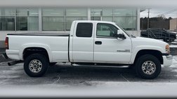 2004 GMC Sierra 2500HD SLT