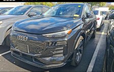 2025 Audi Q6 e-tron quattro Prestige