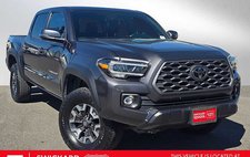 2022 Toyota Tacoma TRD Off-Road