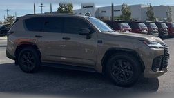 2025 Lexus LX 700h Overtrail