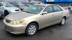 2004 Toyota Camry LE