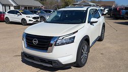2022 Nissan Pathfinder Platinum