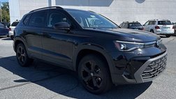 2025 Volkswagen Taos SE Black 4Motion