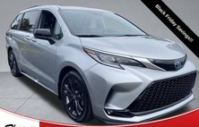 2024 Toyota Sienna XSE 7-Passenger