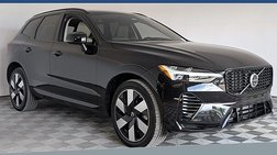2025 Volvo XC60 T8 Plus Dark Theme