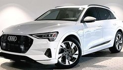2022 Audi e-tron quattro Premium