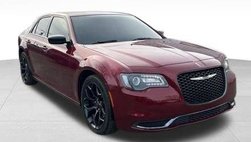 2019 Chrysler 300 Touring