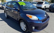 2010 Scion xD Base