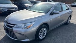 2016 Toyota Camry LE 4D Sedan