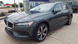 2026 Volvo V60 Cross Country B5 Plus
