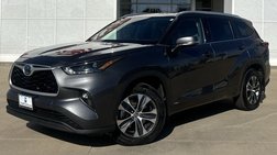 2022 Toyota Highlander Hybrid XLE