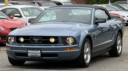 2007 Ford Mustang Deluxe
