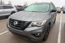 2018 Nissan Pathfinder SL