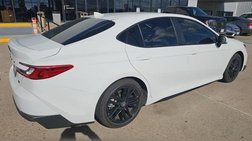 2025 Toyota Camry Hybrid SE