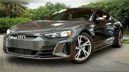 2023 Audi e-tron GT quattro Premium Plus