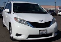2012 Toyota Sienna LE
