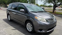 2013 Toyota Sienna XLE 8-Passenger