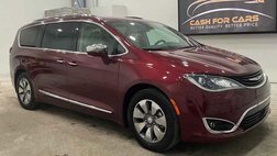 2017 Chrysler Pacifica Hybrid Platinum