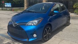 2015 Toyota Yaris 5-Door SE