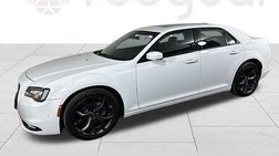 2023 Chrysler 300 S V6