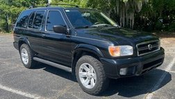 2002 Nissan Pathfinder LE