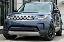 2024 Land Rover Discovery P300 S