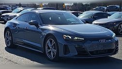 2023 Audi e-tron GT quattro Premium Plus