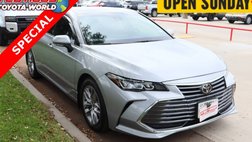 2020 Toyota Avalon XLE