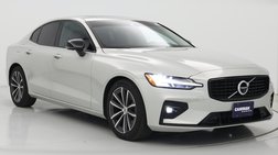 2022 Volvo S60 B5 Momentum